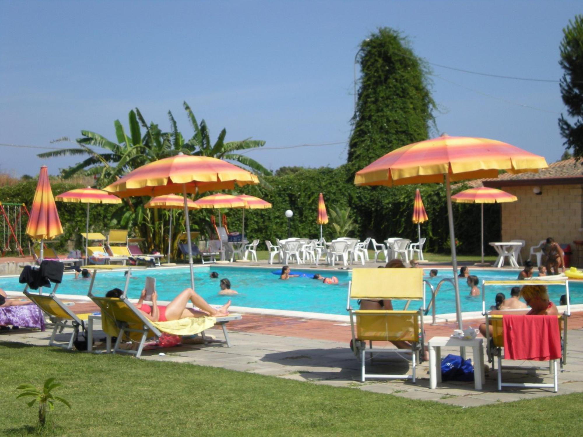 Villaggio Artemide Giardini-Naxos Extérieur photo