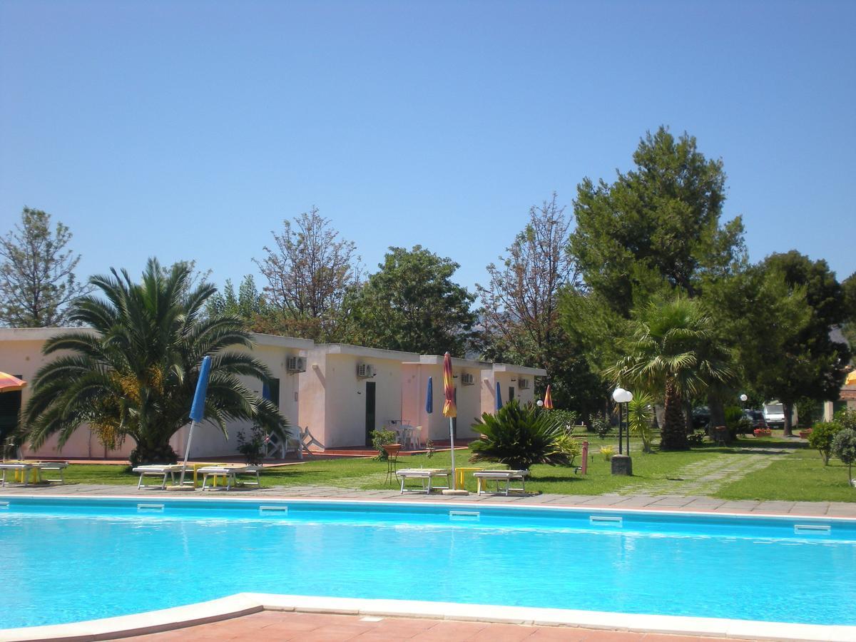 Villaggio Artemide Giardini-Naxos Extérieur photo