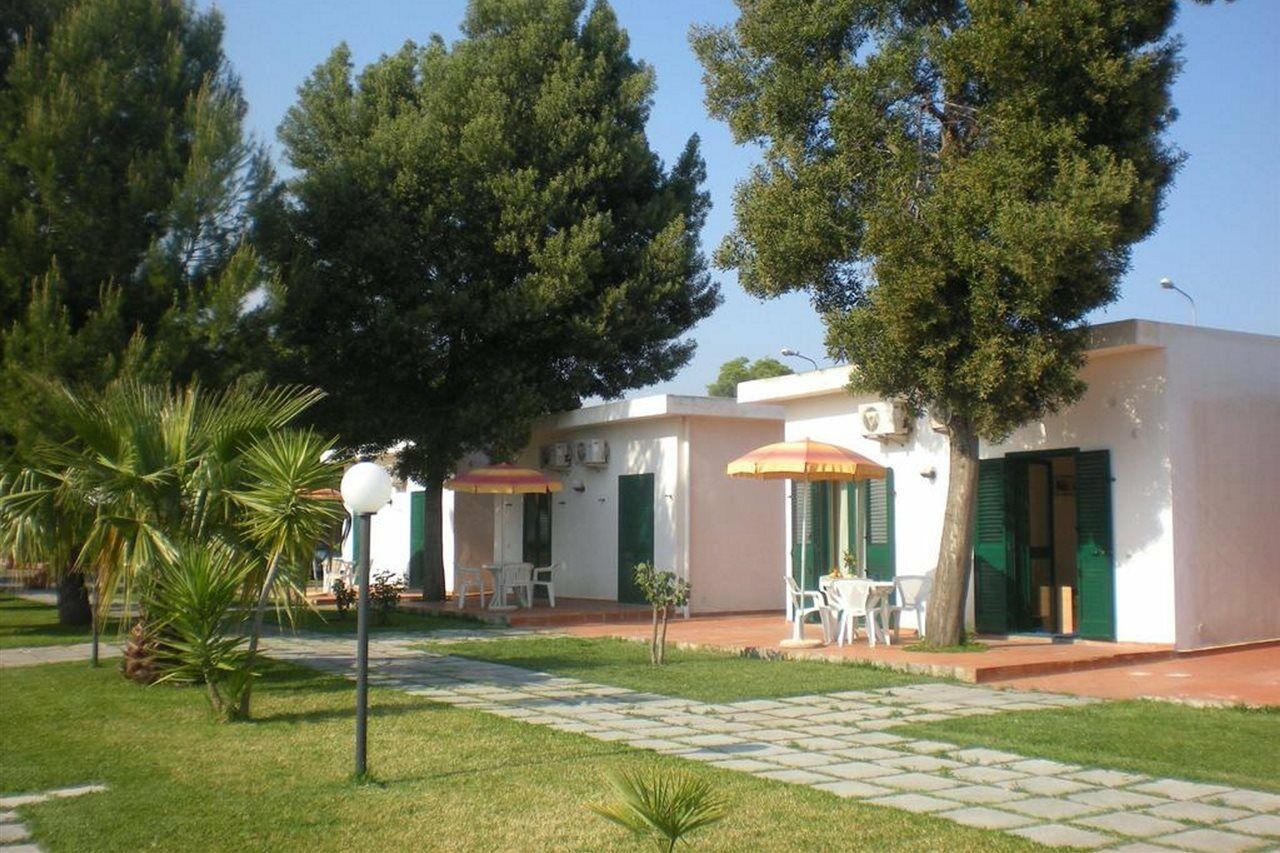 Villaggio Artemide Giardini-Naxos Extérieur photo