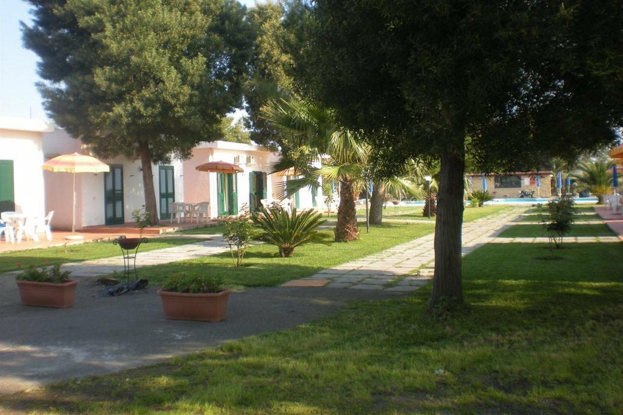 Villaggio Artemide Giardini-Naxos Extérieur photo
