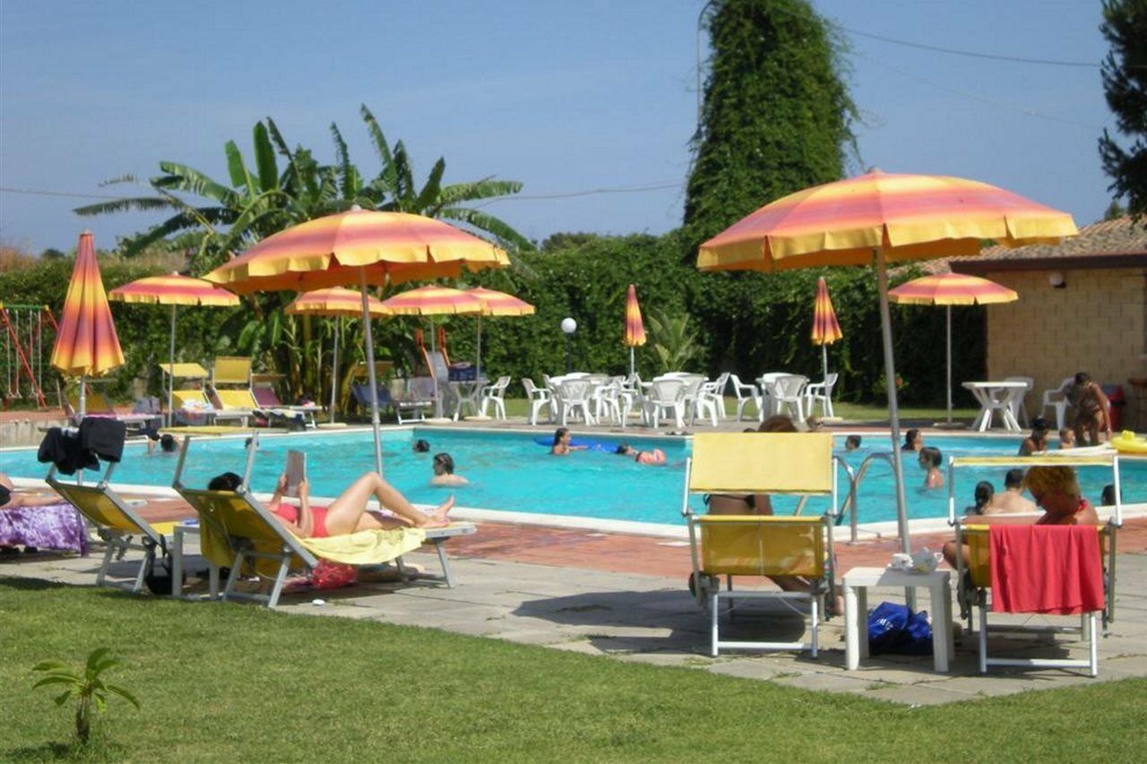 Villaggio Artemide Giardini-Naxos Extérieur photo