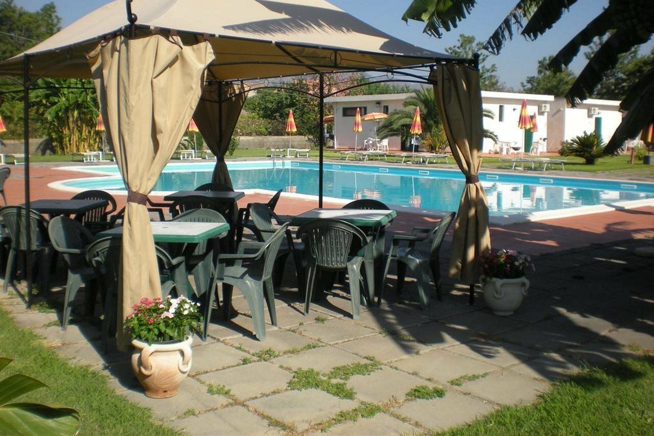 Villaggio Artemide Giardini-Naxos Extérieur photo